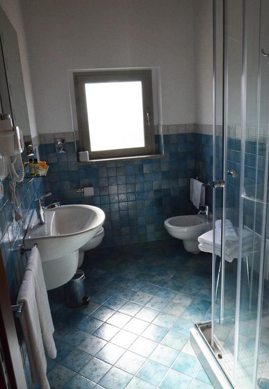 Agriturismo Casale Degli Ulivi Alghero Santa Maria la Palma Phòng bức ảnh